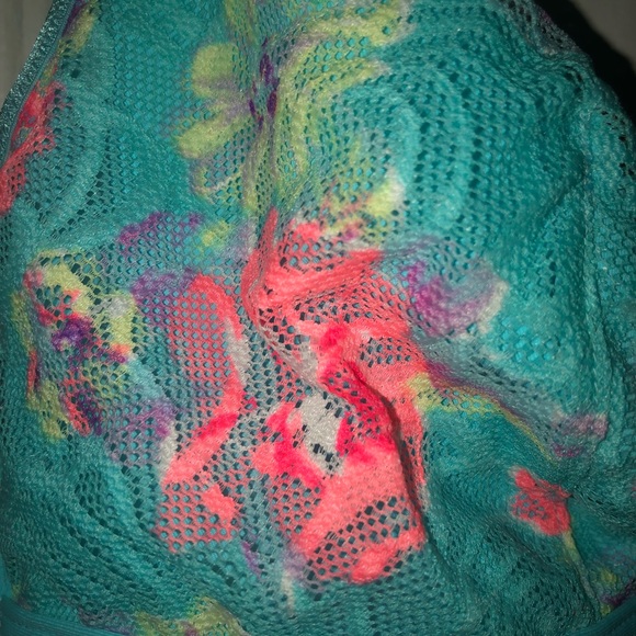 PINK Bralette - Picture 3 of 6